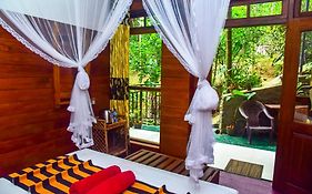 Mum Jungle Inn Ella